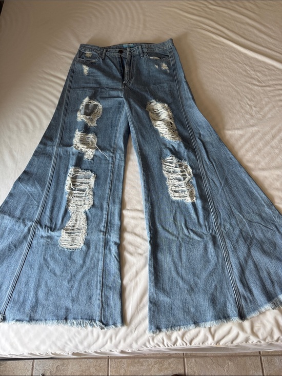 Show Me Your MuMu Denim - Show Me Your MuMu Light Blue Distressed Flare Jeans